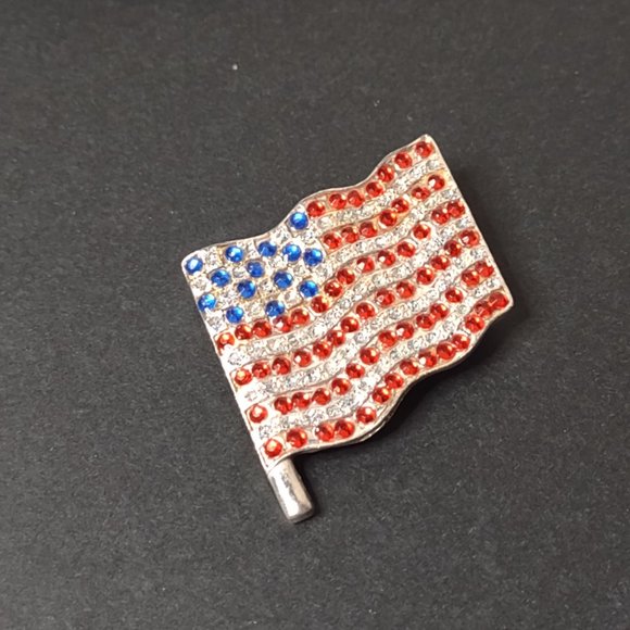 American Flag Brooch - Picture 8 of 10